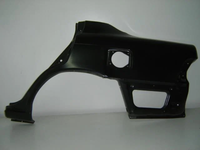 Toy Cor Ae100 92-*Aleta Tras Izq Sedan