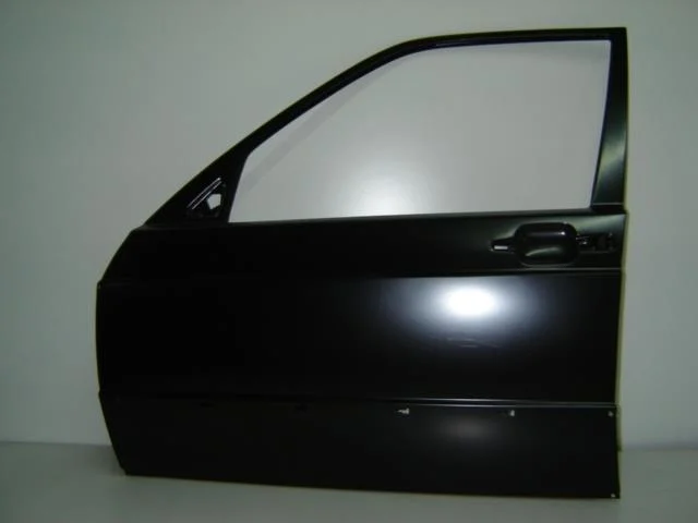 Mercedes W201 85-*Puerta Del Izq