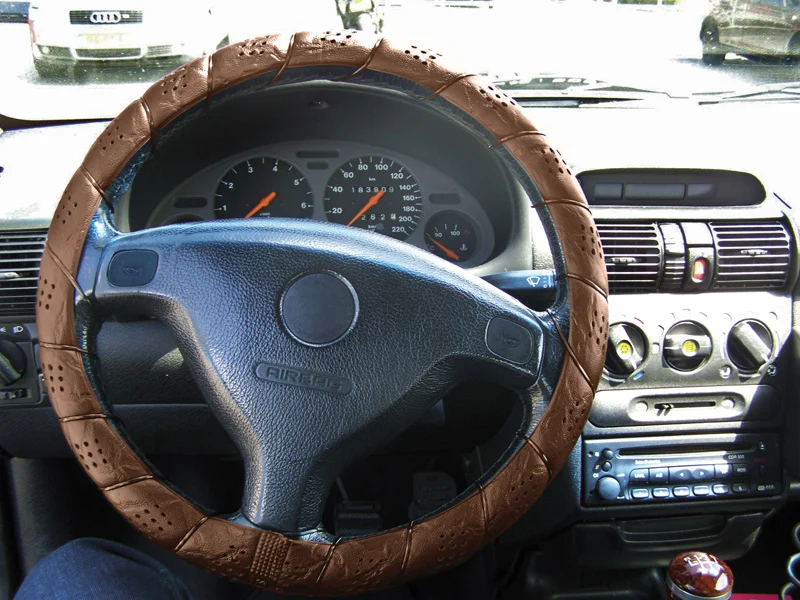 Funda Volante Cover Classic Brown (Lace)