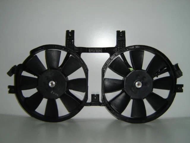 Mitsu Space Gear L400 98-*Electrov.Rad.