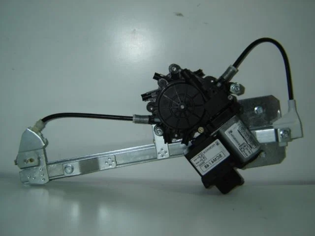 Ford Focus 98-05*elevalunas Electr. Tr Izq 4p(S.Conf