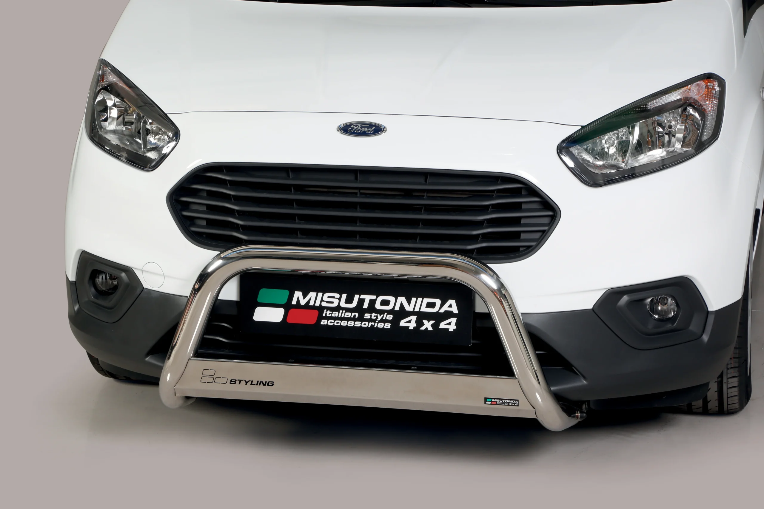 Defensa Delantera Inox Ford Transit Courier 2018 > ø 63 Homologada - Ec Bar