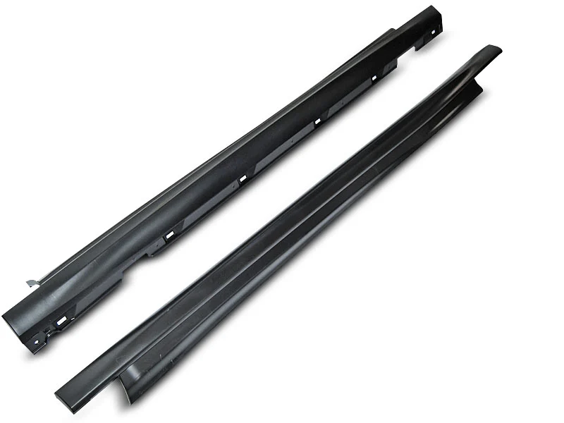TALONERAS LATERALES FORD FOCUS MK4 18-21 ESTILO ST